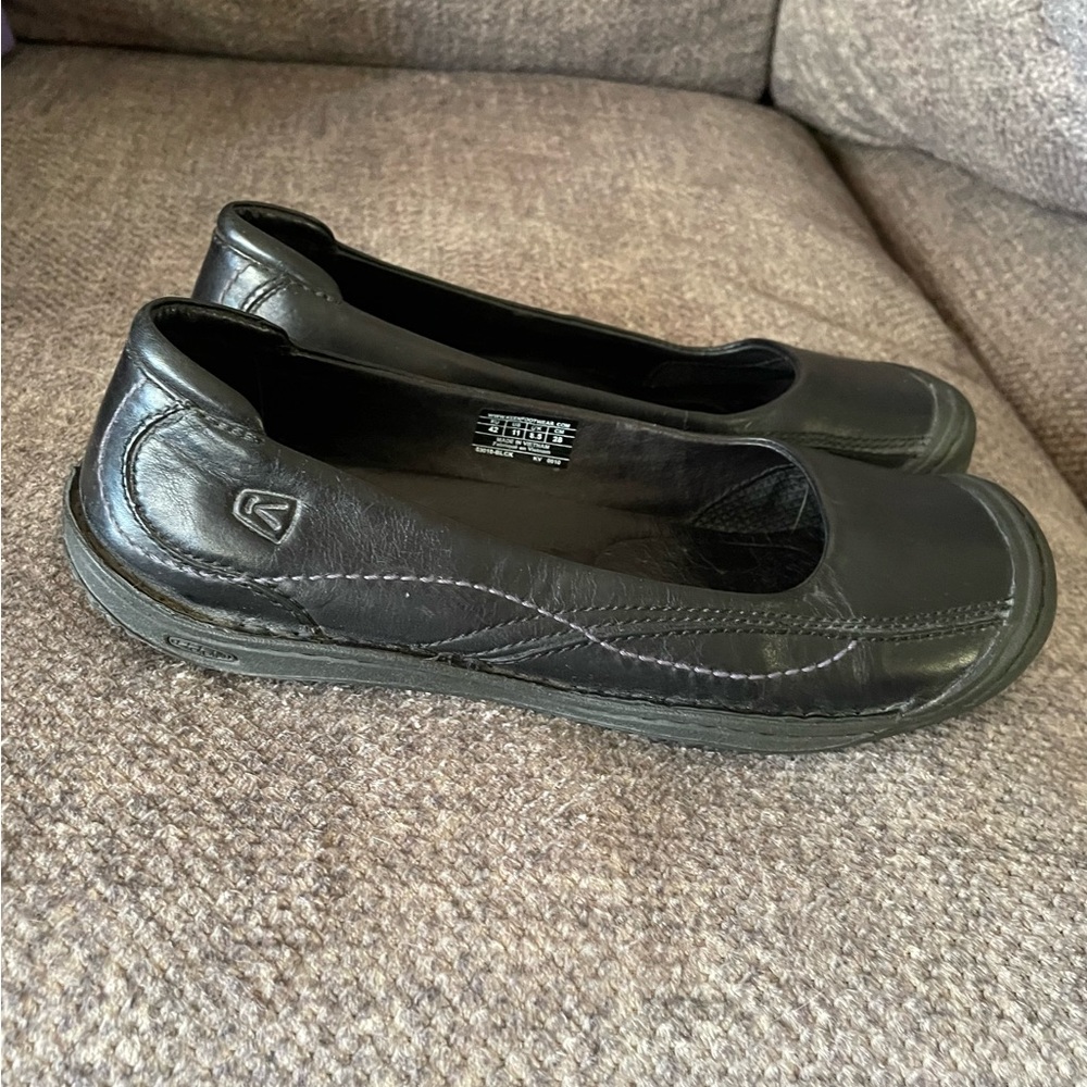 Super cute Keen Rivington ballerina flats